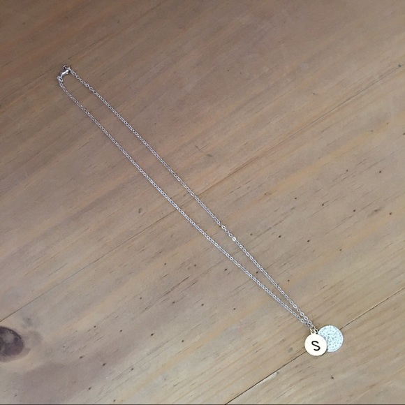 Minimalist monogram “S” initial double pendant rhinestone necklace - Picture 7 of 7